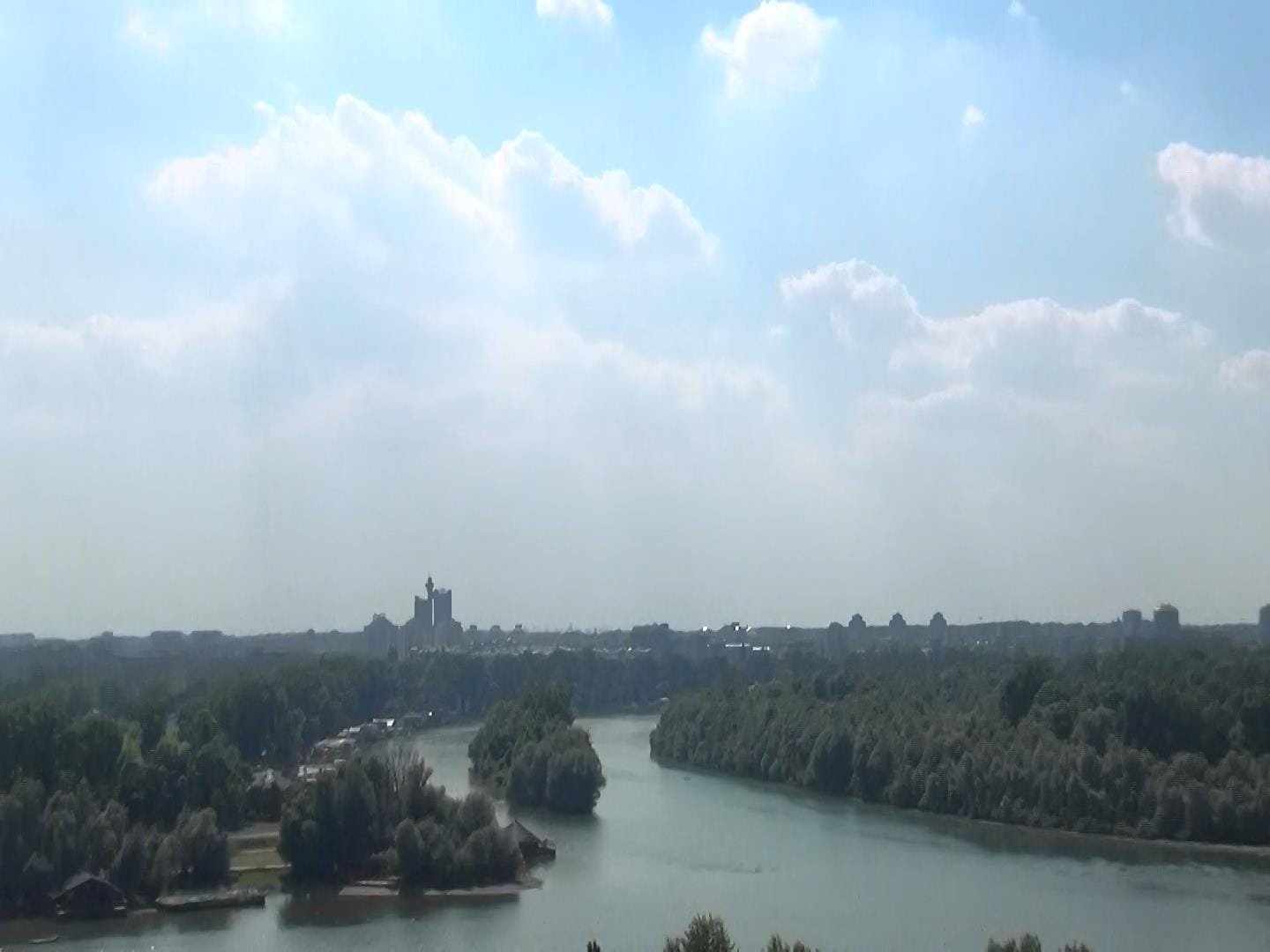 Tuna Nehri ve Sava Nehri Birleşim Noktası