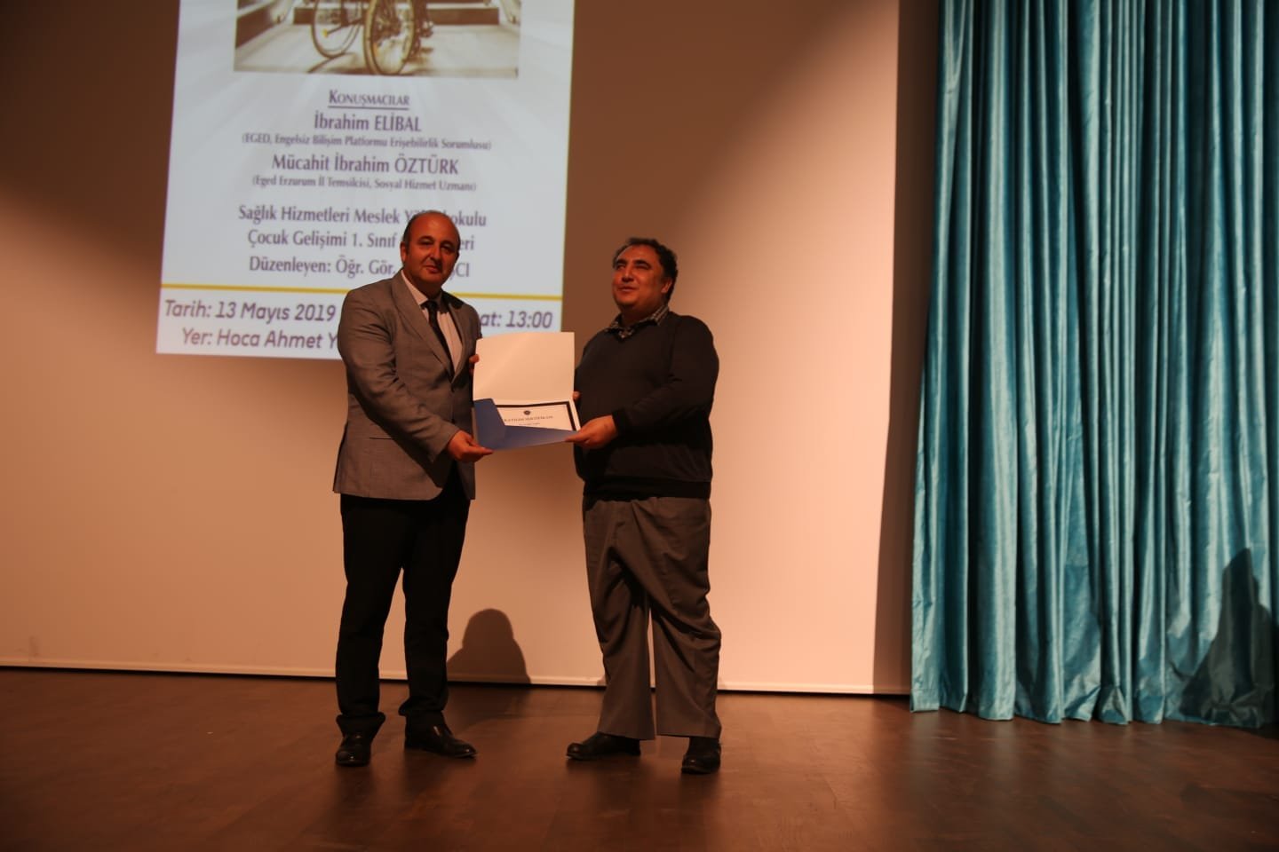 İbrahim Elibal Sertifika Töreninde